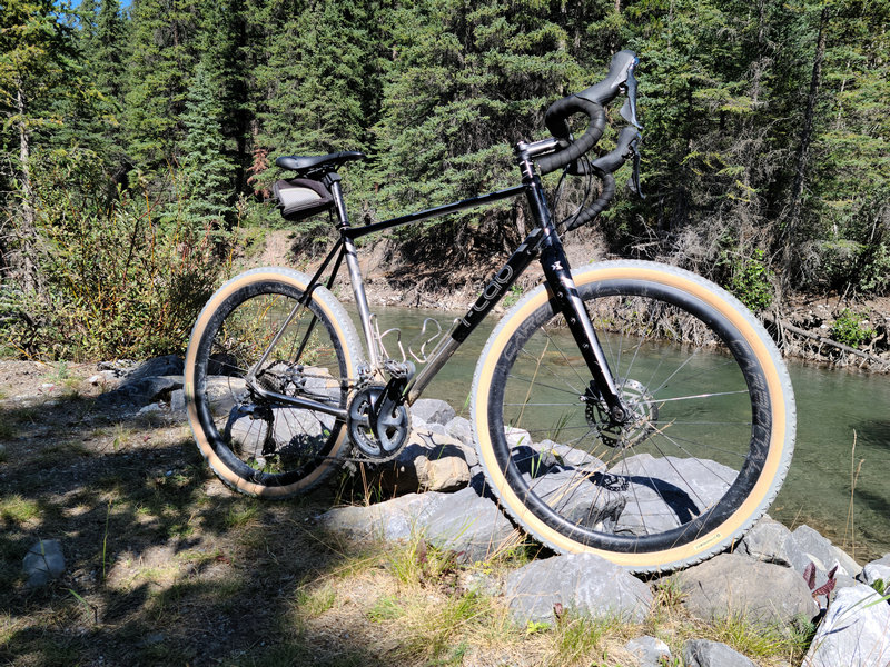 650B gravel bike wheelset has been performing exceptionally well
